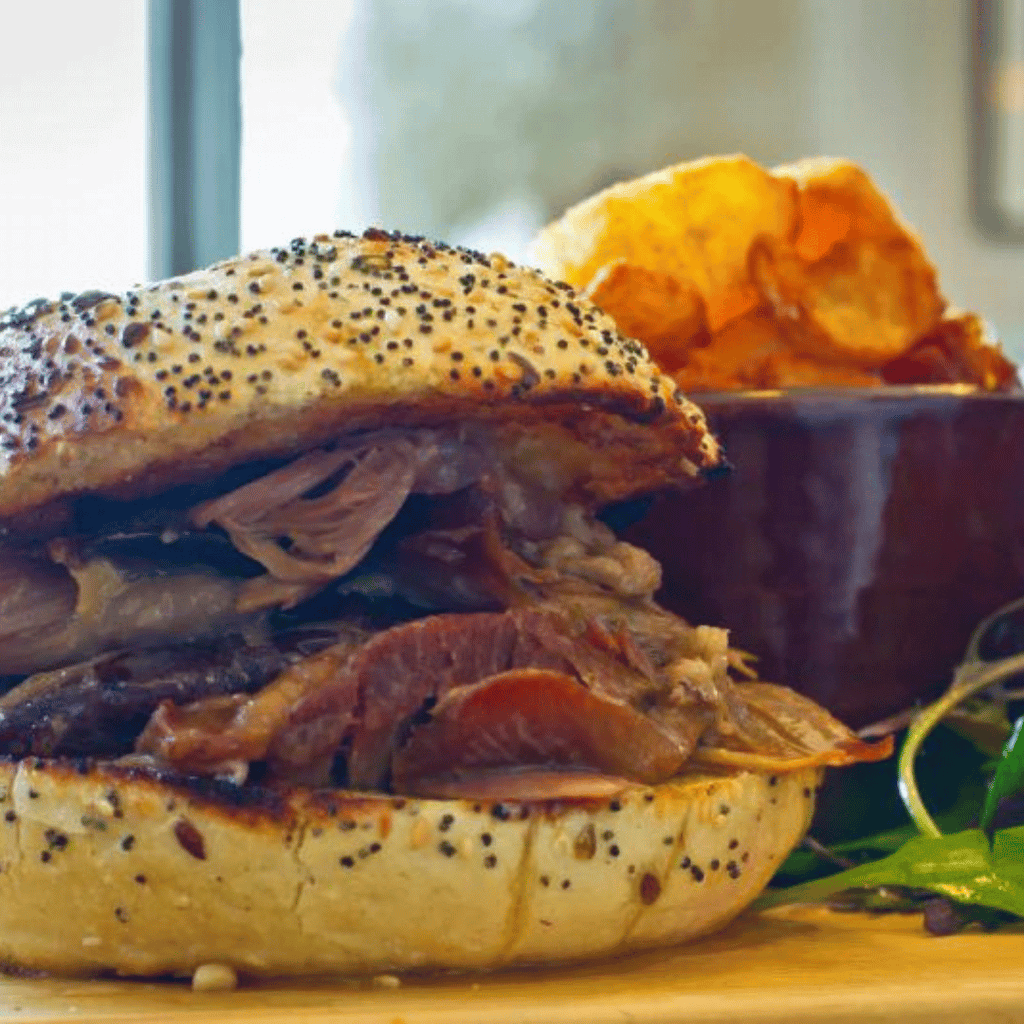 How To Prepare a Delicious Lamb Burger? - Aussie Meat, Meat delivery, online butcher, BBQ Grills, Wine