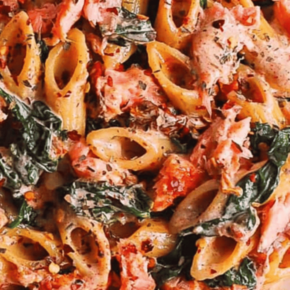 Aussie Meat Recipe | Seared Salmon | Creamy Pasta | Spinach