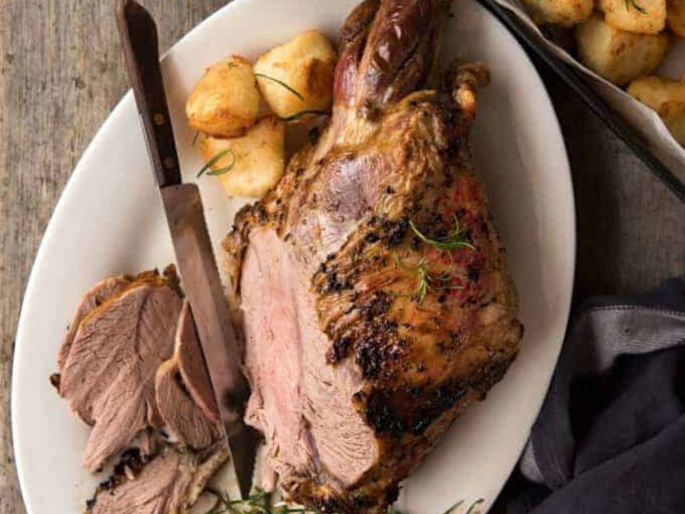 Roast Lamb Leg with Gravy | NZ Premium Grassfed Bone In Lamb Leg Roast | Farmers Market