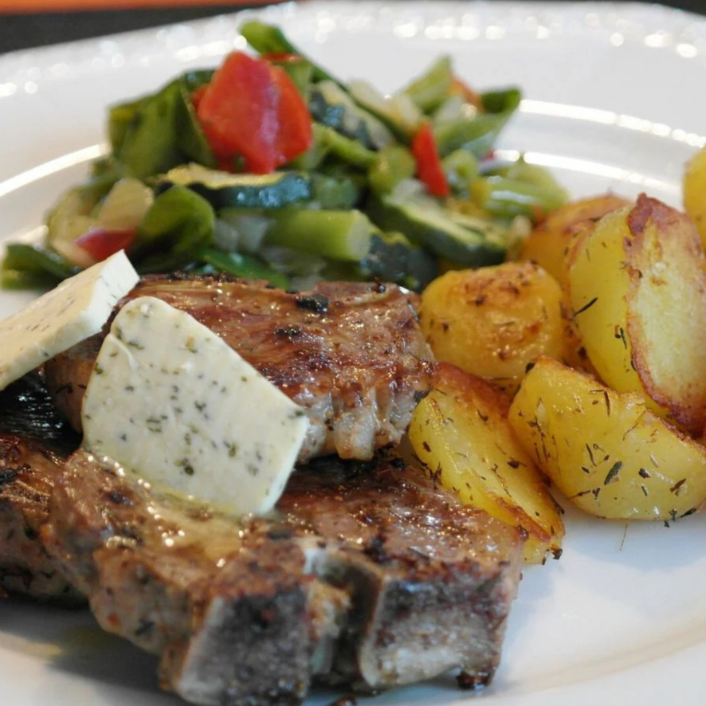 如何準備摩洛哥風味的蒜香薄荷香料烤羊排？ - Aussie Meat, Meat delivery, online butcher, BBQ Grills, Wine