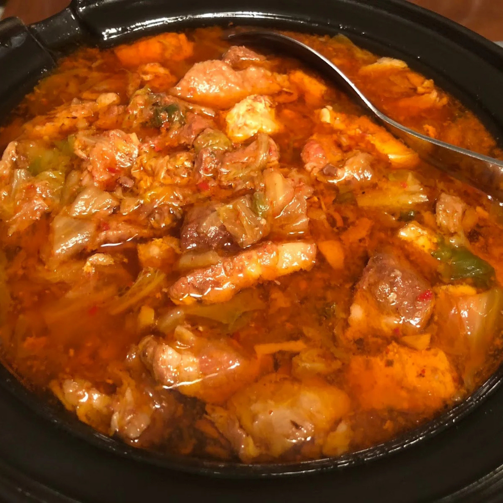 How To Prepare Slow Cooker Kimchi Beef? - Aussie Meat, Meat delivery, online butcher, BBQ Grills, Wine