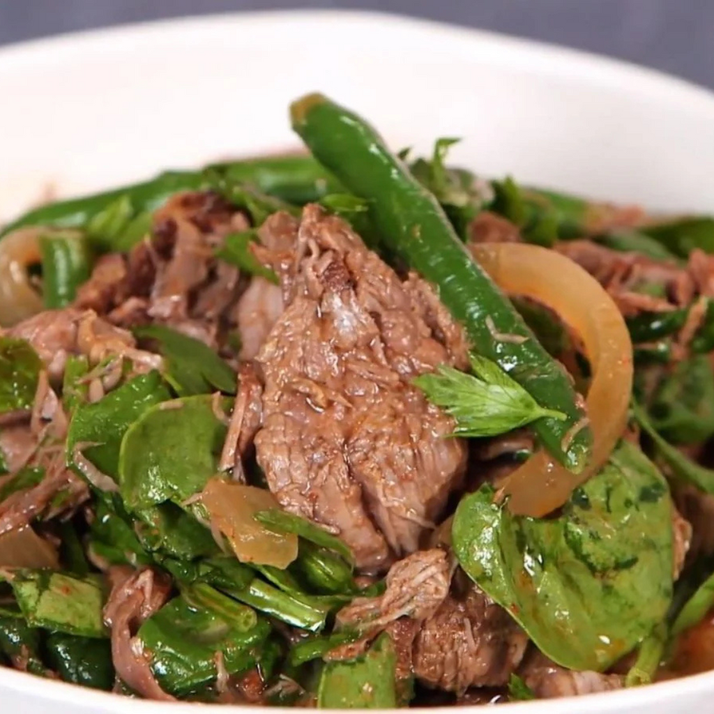 How To Prepare Slow Cooker Thai Beef Curry? - Aussie Meat, Meat delivery, online butcher, BBQ Grills, Wine
