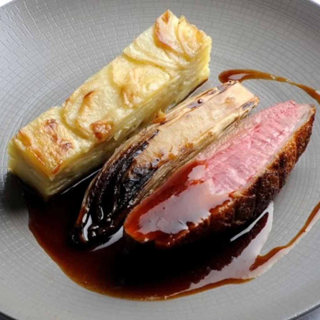 如何用菊苣和馬鈴薯Dauphinoise準備鴨胸肉？ - Aussie Meat, Meat delivery, online butcher, BBQ Grills, Wine