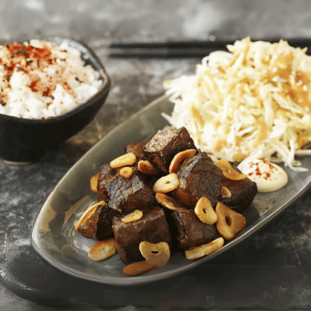 如何準備日式牛肉塊配炸蒜片和 shredded 捲心菜？ - Aussie Meat, Meat delivery, online butcher, BBQ Grills, Wine