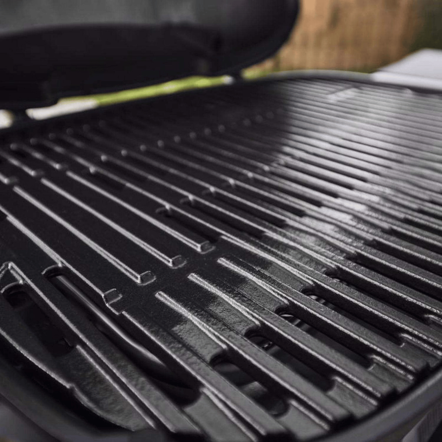 Weber Premium Q2800N+ (2 Burners Gas Grill) | Aussie Meat Meat Delivery Online Butcher BBQ Grills Wine - Weber Premium Q2800N+ (2 爐頭燃氣燒烤爐)連送貨