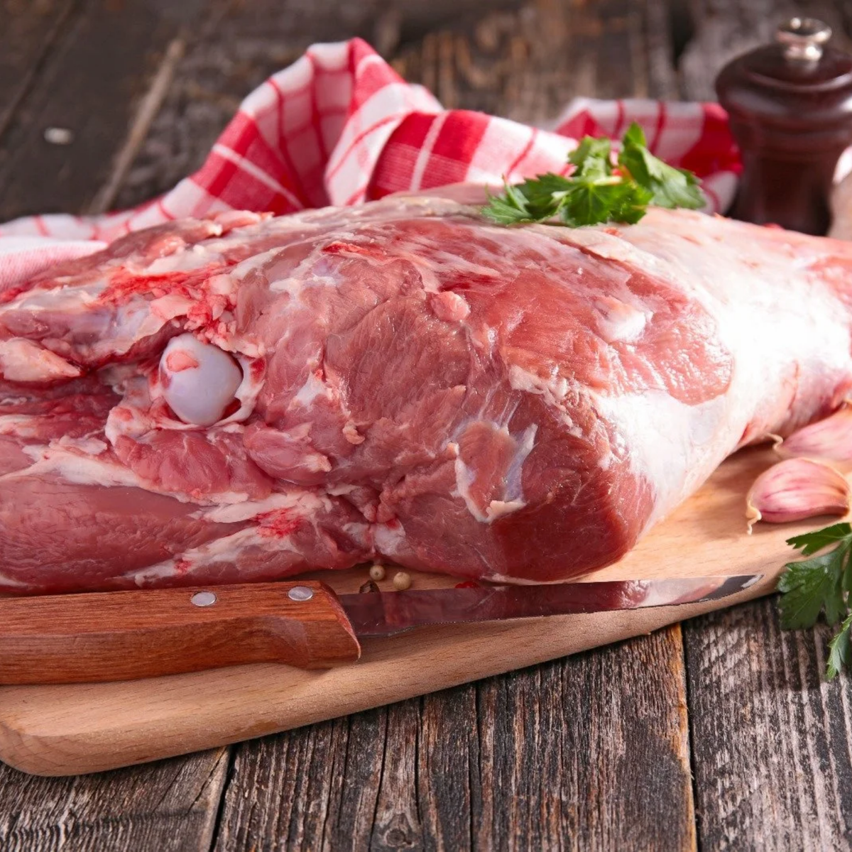 NZ Premium Grass-Fed Bone-In Lamb Leg Roast - Aussie Meat