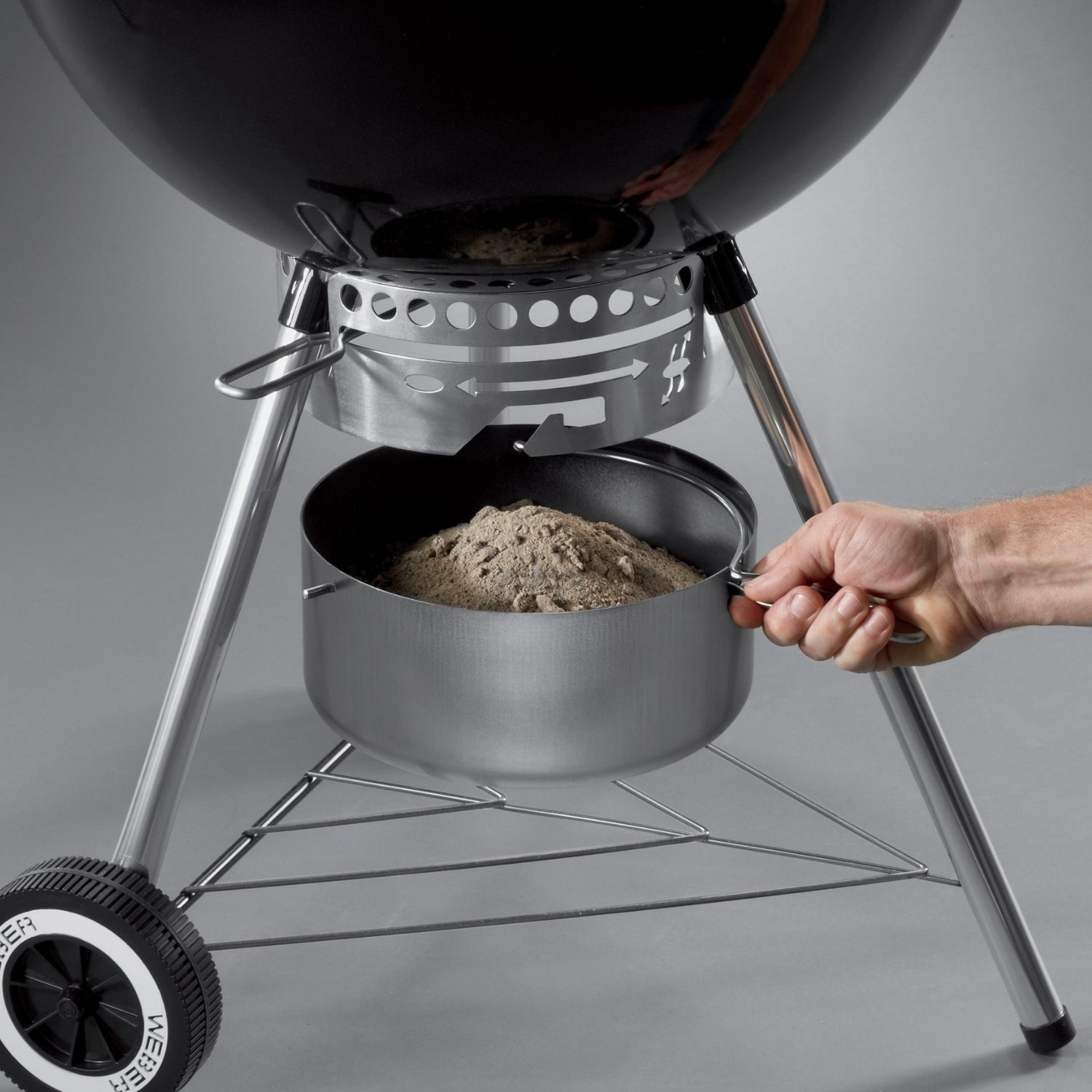 Weber原裝57厘米（22英寸）包送貨