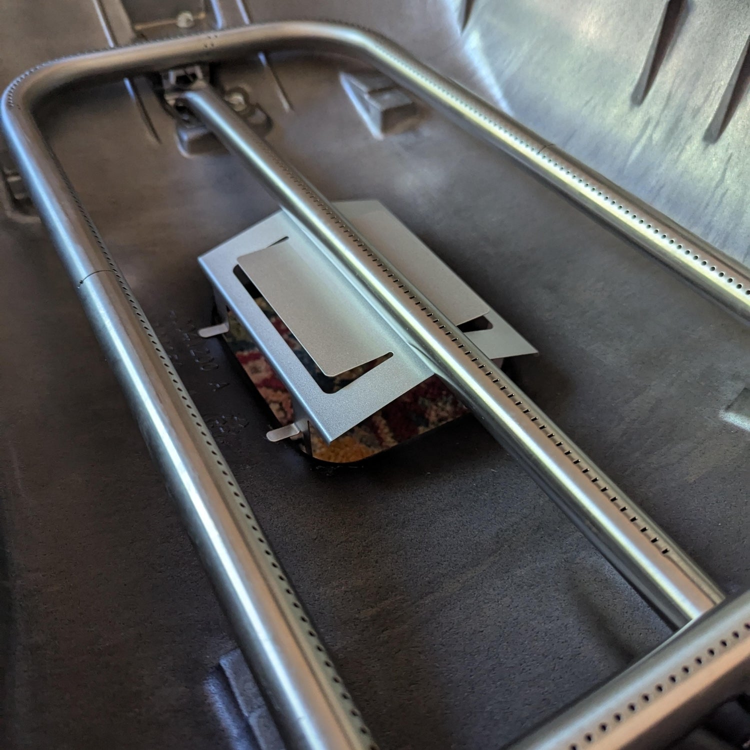 Weber Premium Q2800N+ (2 爐頭燃氣燒烤爐)連送貨