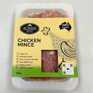 Packaged chicken mince with Aussie Meat branding on a gray background - 澳洲無激素免治雞髀肉(400克)|買二十送六